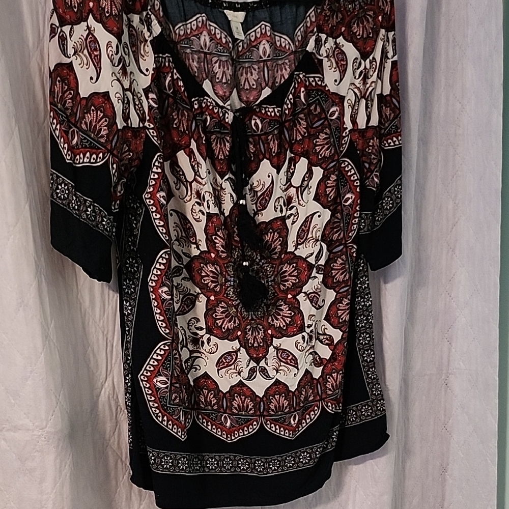 Womens Size M Top With Elastic Lowcut Neckline EST. 1946 Cato (17) - Picture 1 of 5